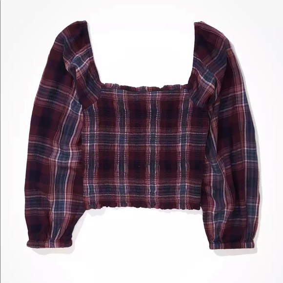 NWT American Eagle Smocked Puff-Sleeve Blouse Berry - Picture 4 of 8